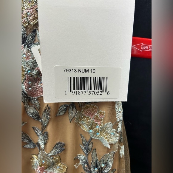 MAC DUGGAL 79313 NWT Embroidered Spaghetti Strap Trumpet Gown - Picture 7 of 15